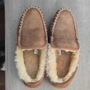 L.L. Bean Wicked Good Venetian Brown Suede Slippers Size 9M